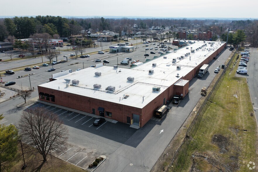 More Photos Of 1770 Central Ave, Colonie Unknown For Lease