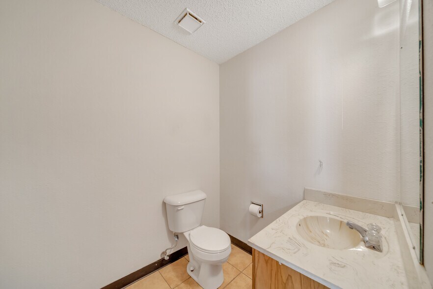 More Photos Of 4802 S Muskogee Ave, Tahlequah Office For Lease
