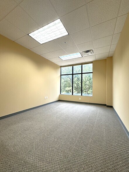More Photos Of 2700 N Berkeley Lake Rd, Duluth Serviced Offices For Sale