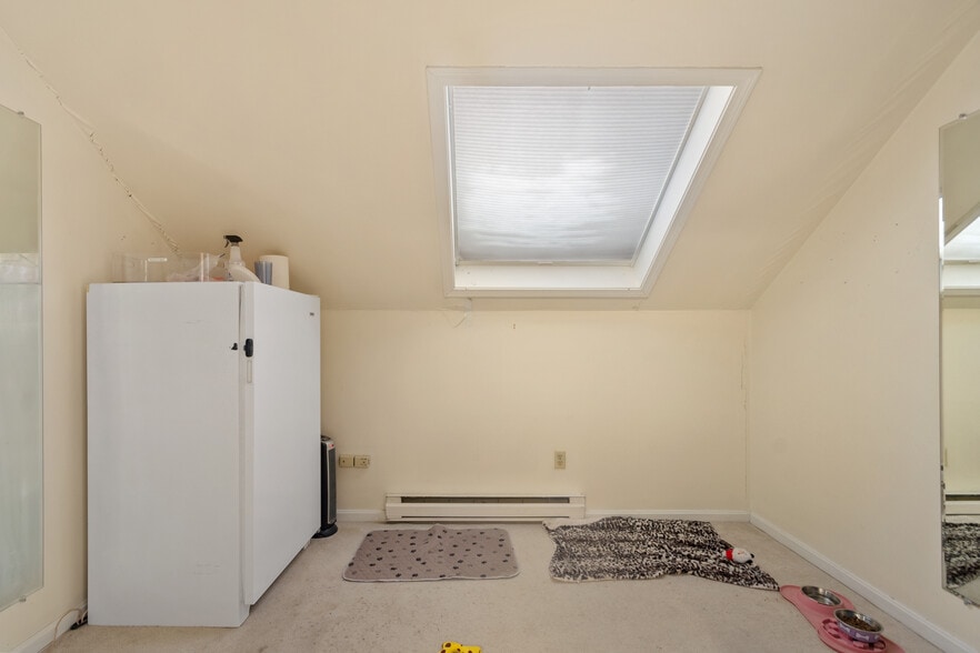 More Photos Of 561 Main St, Boxford General Retail For Sale