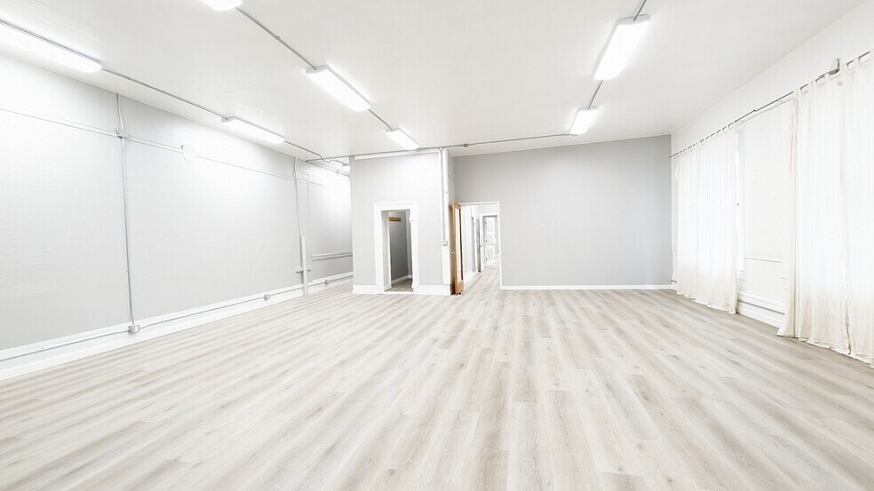 More Photos Of 401-405 Sansome St, San Francisco Office For Lease