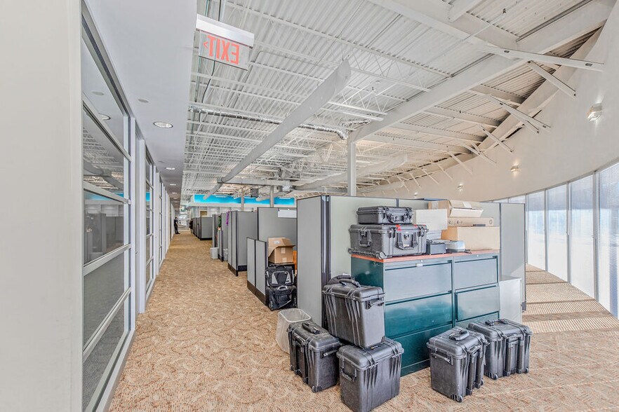 More Photos Of 81 Corbett Way, Eatontown Office For Lease