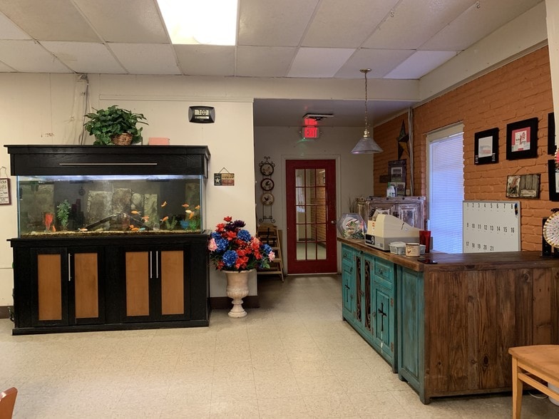 More Photos Of 500 S Velasco St, Angleton Restaurant For Sale