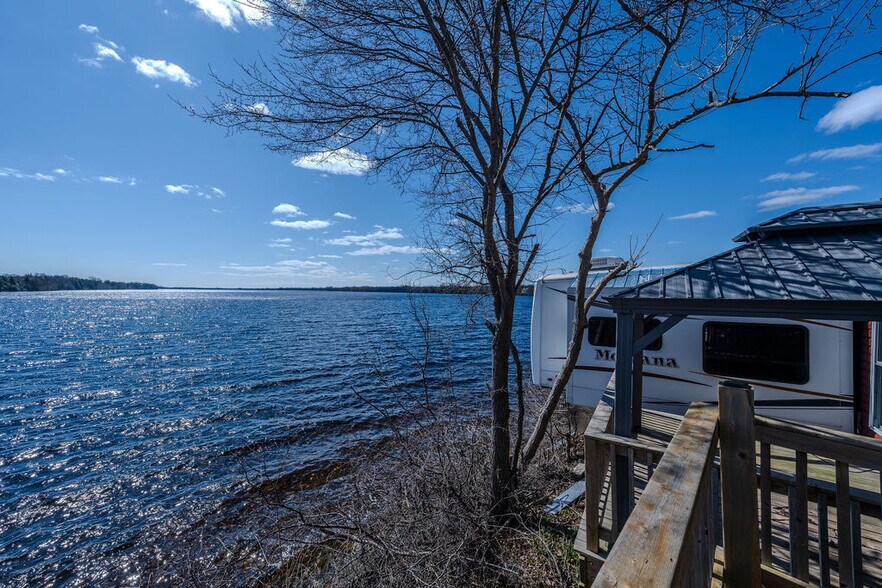 More Photos Of 181 Melville Rd, Consecon Trailer Camper Park For Sale