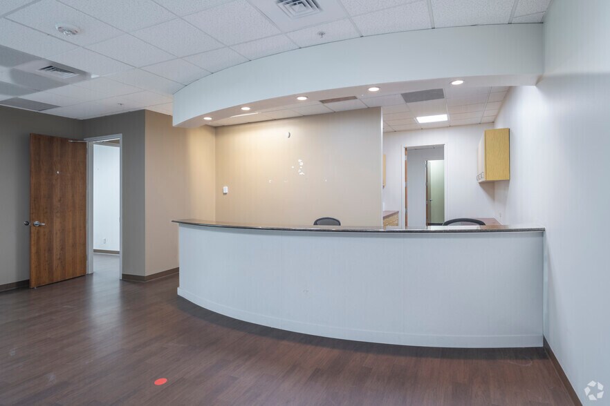 More Photos Of 7447 E Berry Ave, Greenwood Village Medical For Sale