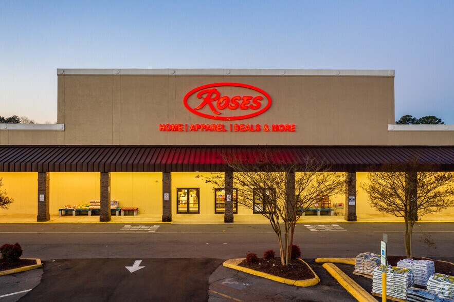 More Photos Of 1403-1493 E Franklin Blvd, Gastonia Unknown For Lease