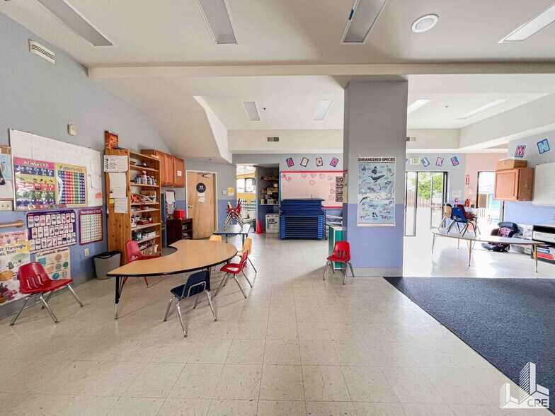 More Photos Of 1011 7th Ave, Oakland Daycare Center For Sale