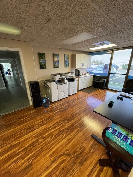 More Photos Of 94-539 Puahi St, Waipahu Loft Creative Space For Lease