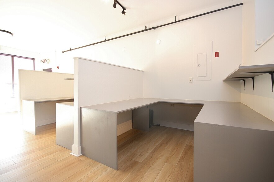 More Photos Of 63 Cannon St, Poughkeepsie Office Residential For Lease