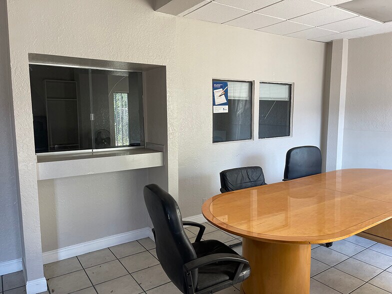 More Photos Of 2011 Beverly Blvd, Los Angeles Medical For Lease