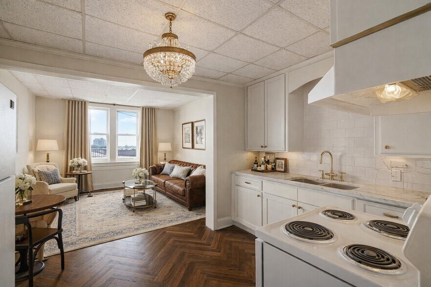 More Photos Of 100 W Central Ave, Comanche General Retail For Sale