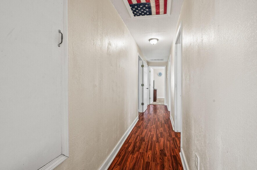 More Photos Of 9225 N Palafox St, Pensacola Office Residential For Sale