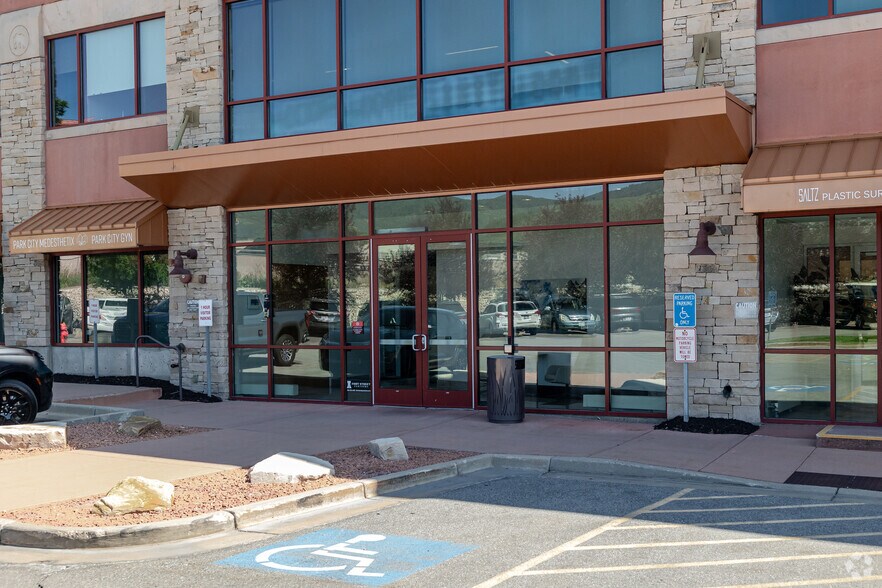 More Photos Of 1441 W Ute Blvd, Park City Office For Lease