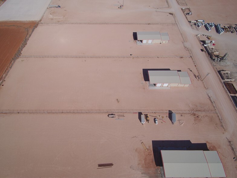 More Photos Of 9503 E County Road 97, Midland Warehouse For Lease