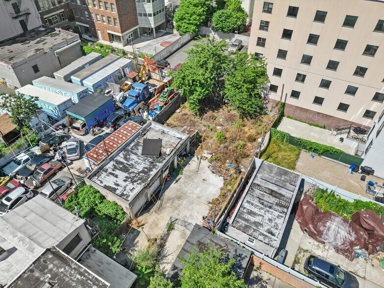 More Photos Of 108 Veronica Pl, Brooklyn Land For Sale