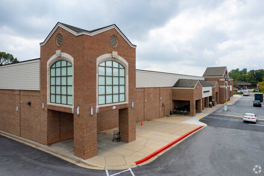 More Photos Of 8640 Guilford Rd, Columbia Unknown For Lease