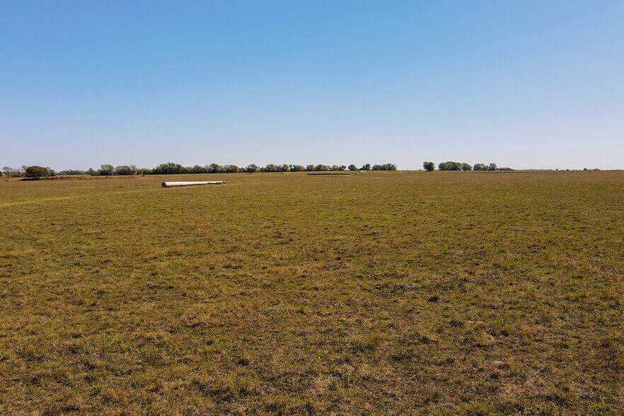 More Photos Of 311 +/- Acres on 3400 St., Moran Land For Sale