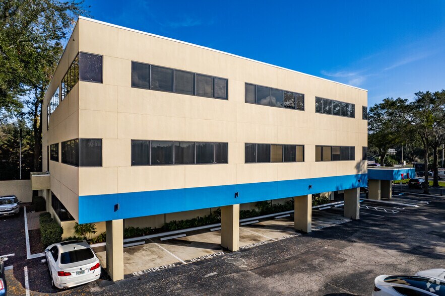 More Photos Of 1221 W Colonial Dr, Orlando Office For Lease