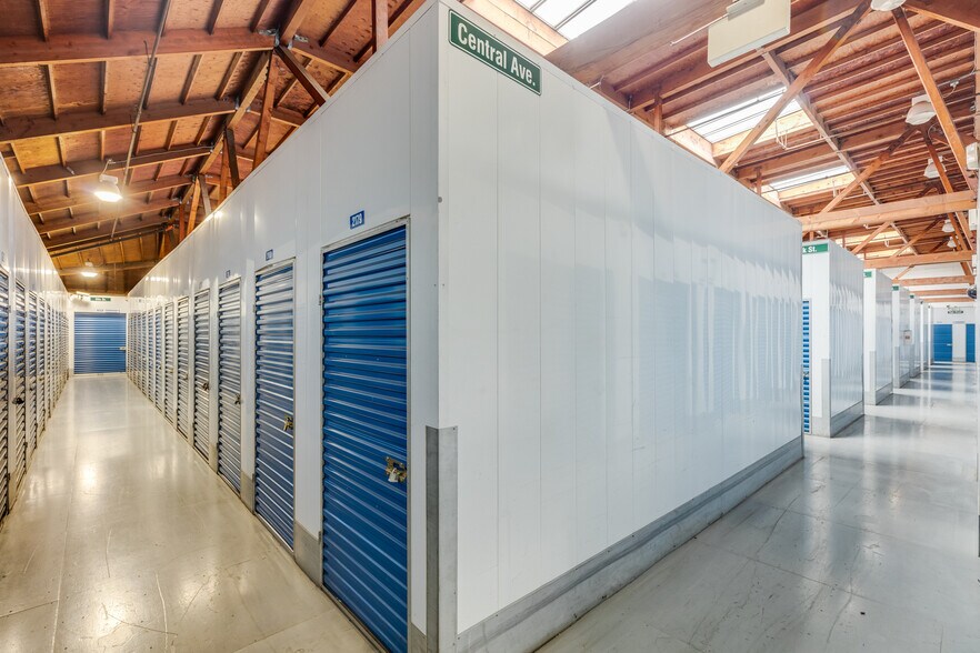 More Photos Of 500 High St, Oakland Self Storage For Sale