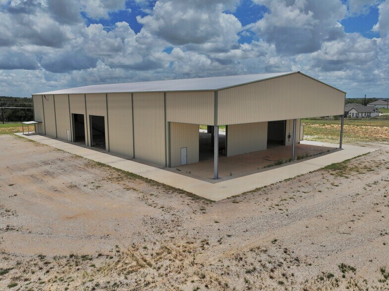 More Photos Of 7836 Old Campbellton Rd, Pleasanton Warehouse For Sale