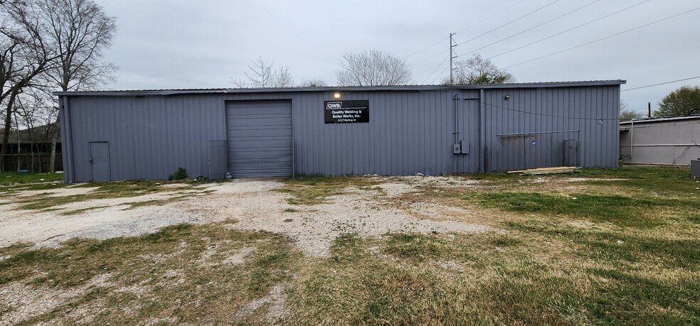 More Photos Of 6900-6906 Dixie Dr, Houston Storefront Retail Residential For Sale