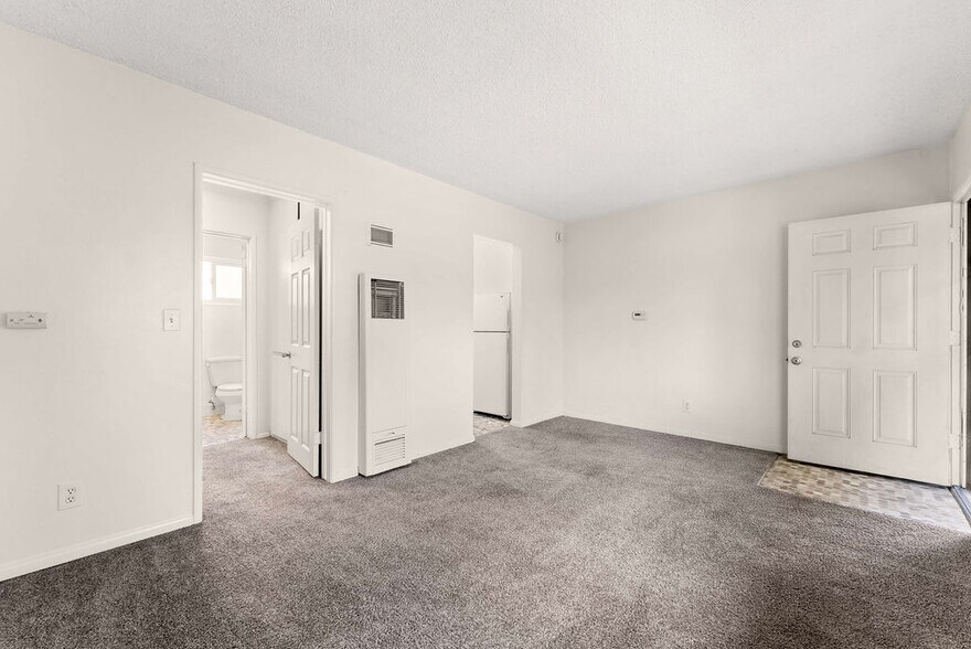 More Photos Of 4415 Rosebud Ln, La Mesa Apartments For Sale