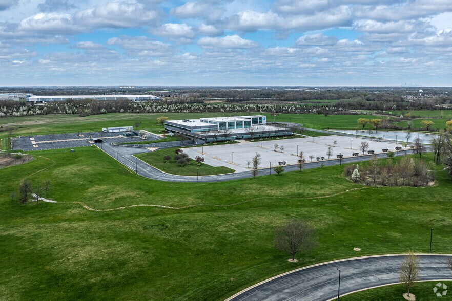 More Photos Of 200 Applied Pky, Monee Office For Lease