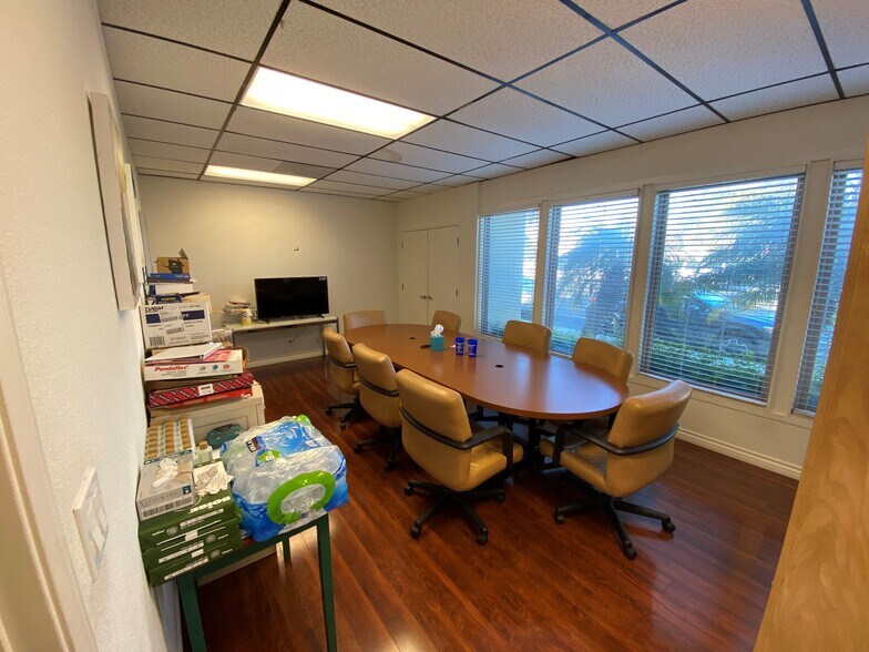 More Photos Of 25124 Narbonne Ave, Lomita Office For Lease
