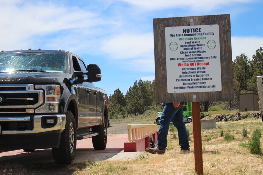More Photos Of 24221 US-97 Hwy, Klamath Falls Contractor Storage Yard For Sale