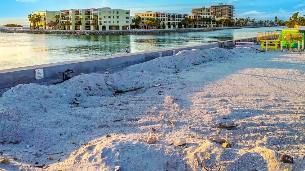 More Photos Of 7308 Sunset Way, Saint Pete Beach Restaurant For Sale