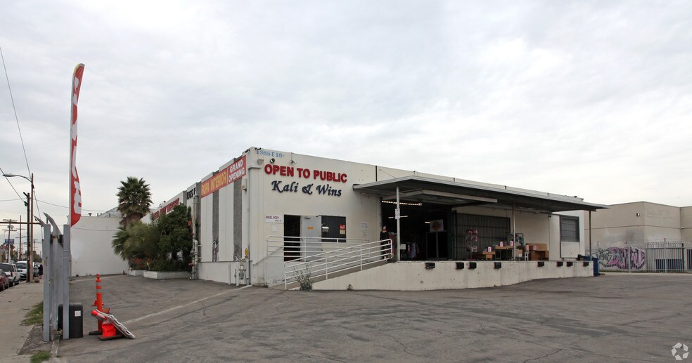 Primary Photo Of 1365-1367 E 16th St, Los Angeles Warehouse For Lease