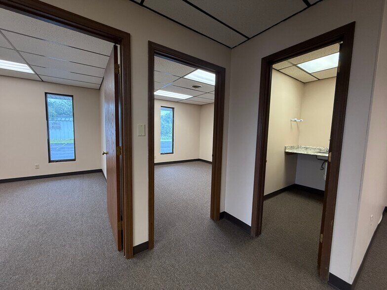 More Photos Of 51 N America Dr, West Seneca Office For Lease
