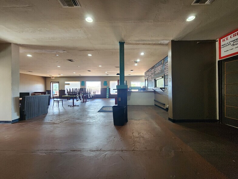 More Photos Of 1111 S Beeline Hwy, Payson Restaurant For Lease