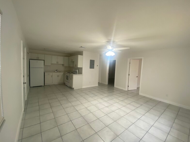 More Photos Of 401 SW 7th Ave, Fort Lauderdale Apartments For Sale