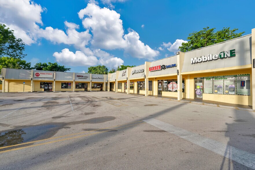 More Photos Of 4373-4399 N University Dr, Fort Lauderdale Unknown For Lease