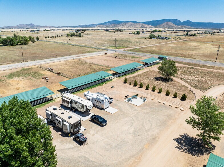 More Photos Of 7950 N Coyote Springs Rd, Prescott Valley Horse Stables For Sale