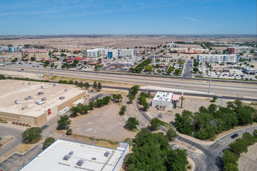More Photos Of 8101 W I-40, Amarillo Restaurant For Lease