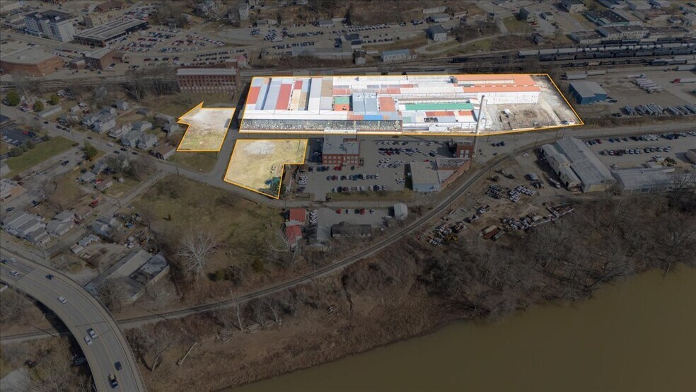 More Photos Of 625 Depot St, Parkersburg Warehouse For Sale