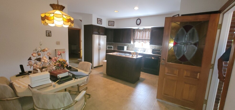 More Photos Of 1020 S Hanover St, Nanticoke Schools For Sale