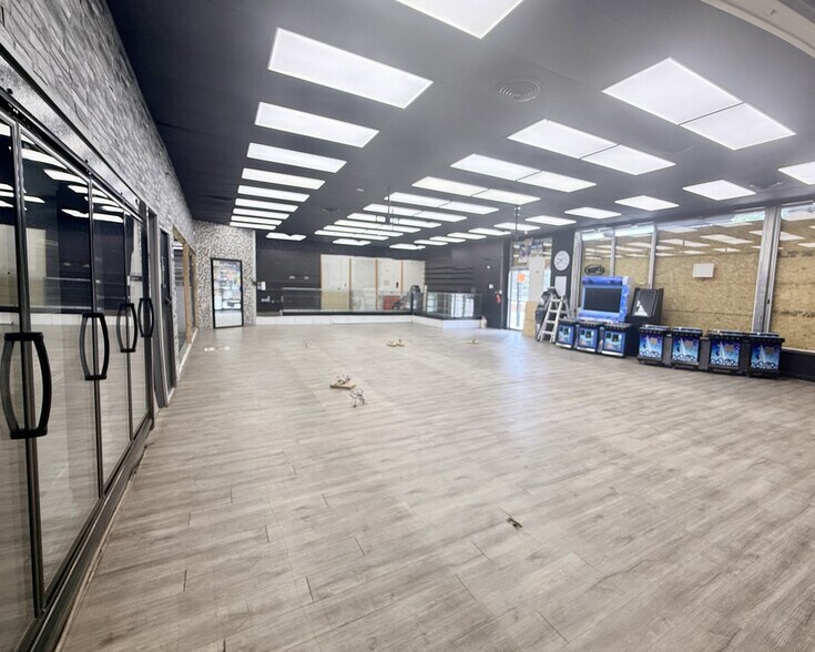 More Photos Of 5091 Forest Hill Ave, Richmond General Retail For Lease