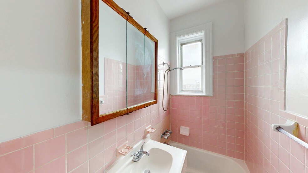 More Photos Of 6424 Madison St, Ridgewood Apartments For Sale
