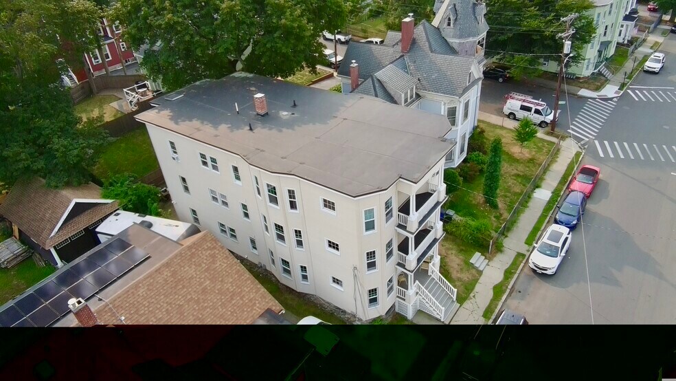 More Photos Of 87 Webster St, Haverhill Apartments For Sale