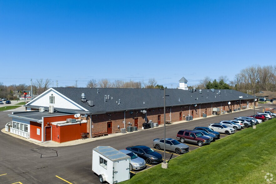 More Photos Of 34101 Center Ridge Rd, North Ridgeville Storefront For Lease