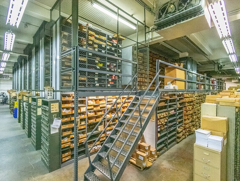 More Photos Of 2348-2358 N Seeley Ave, Chicago Warehouse For Sale