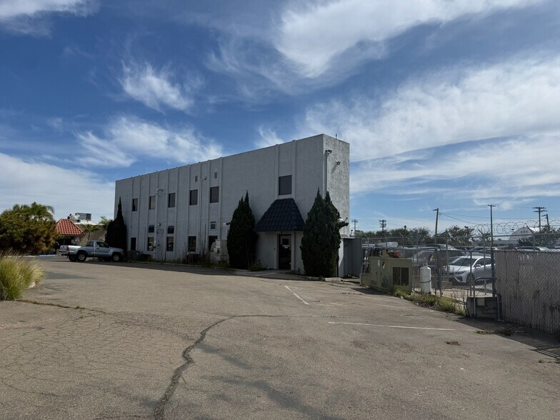 More Photos Of 7901 Vickers St, San Diego Medical For Sale