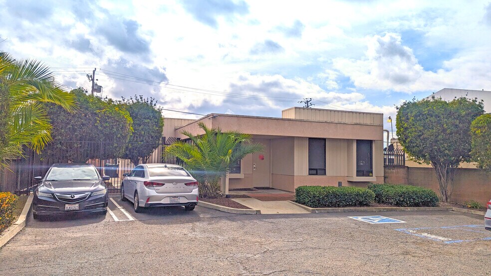 More Photos Of 616 E Chapel St, Santa Maria Office For Sale