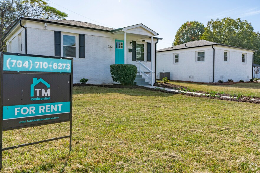 More Photos Of 2201 Alma Ct, Charlotte Apartments For Sale