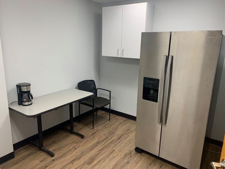 More Photos Of 6500 W Main St, Belleville Coworking Space