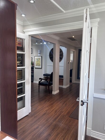 More Photos Of 1215 S Main St, Orem Office For Sale