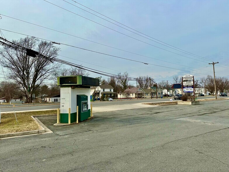 Primary Photo Of 714 S Main St, North East Specialty For Lease